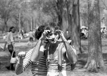 Robin Williams - Central Park, NYC 1974 - Daniel Sorine